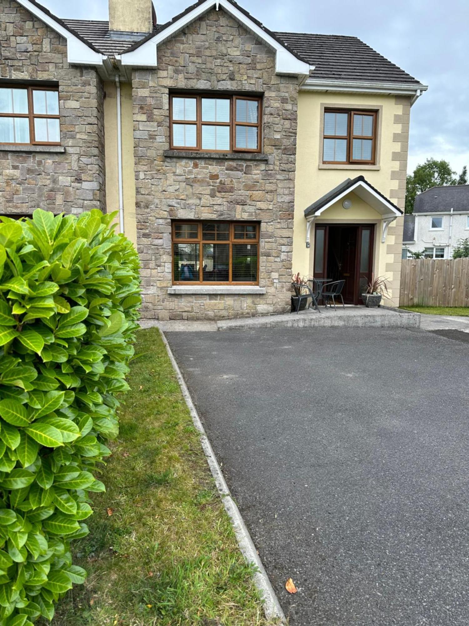 Home Near The River Shannon Rooskey Exterior photo